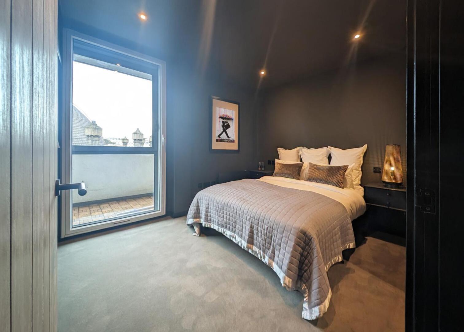 The Bells - Luxury Serviced Apartments Лідс Екстер'єр фото